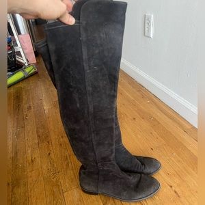 Stuart Weitzman flat black OTK boot